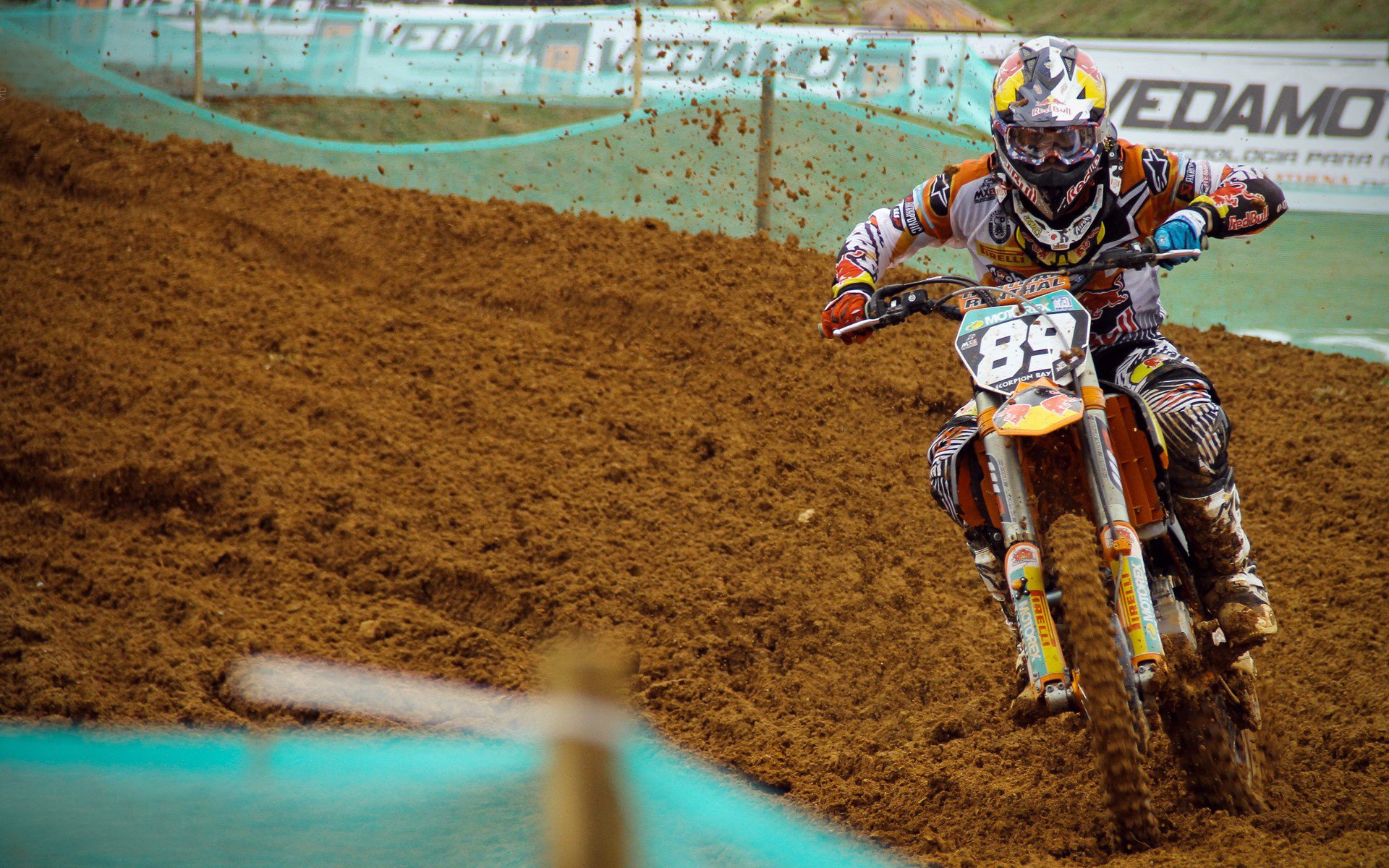 德布劳内惊艳四座，英格兰速胜埃及，当艺术足球遭遇效率风暴