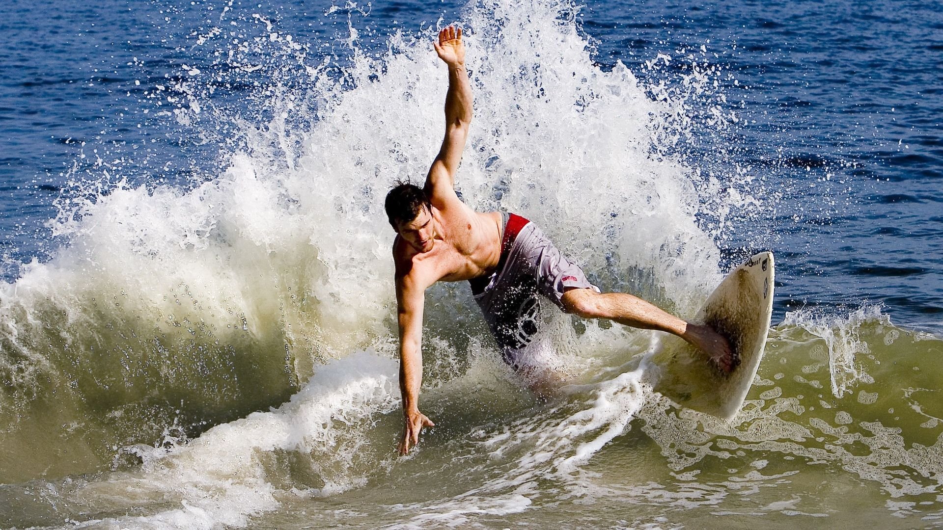 梅西完成自我救赎，智利提前终结悬念瑞典